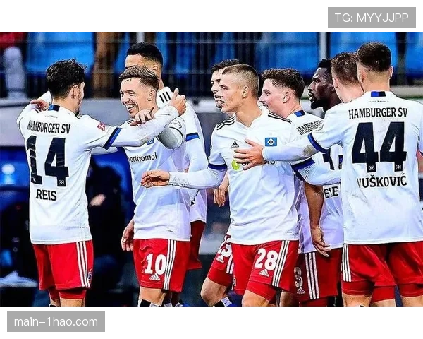 德甲欧战席位竞争激烈 七队有望争夺前三名